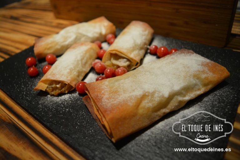 Ministrudel de manzana y nueces
