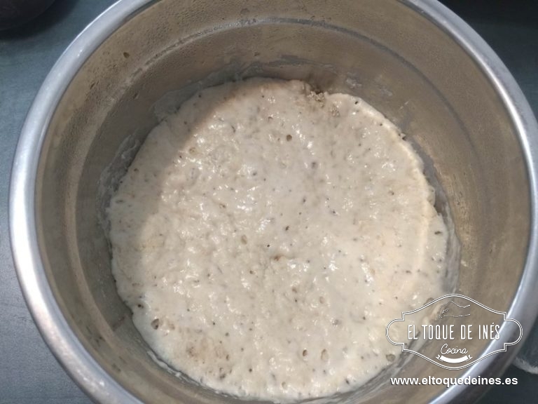 A la mañana siguiente comprobamos que haya fermentado.