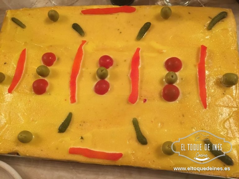 Pastel de atún frío