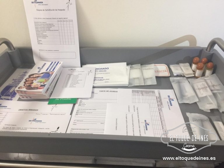 Nos mostraron las instalaciones donde viven algunos de los alumnos, todo siguiendo una rutina como si se tratase de un hotel.
