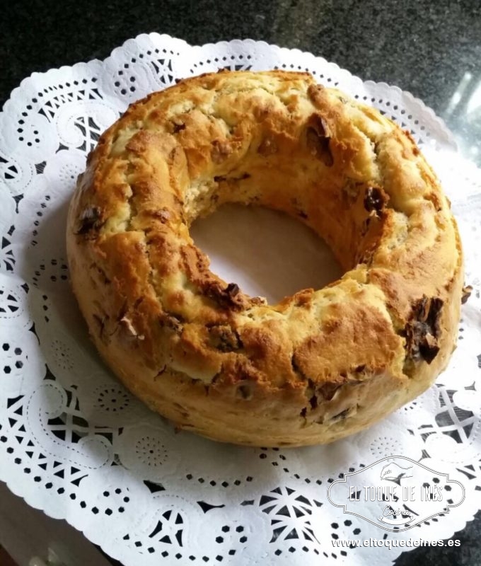 Dejamos enfriar y podemos espolvorear con azúcar glas.