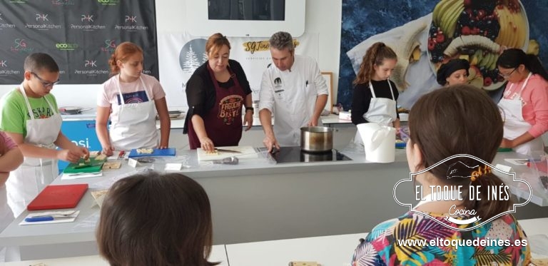 Gracias a Oscar  y María Luisa, los chef que cocinan a diario con ellos...