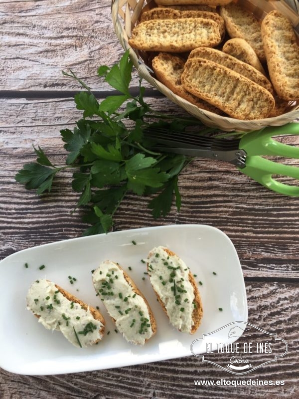 Listo para disfrutar sobre unas tostas bien crujientes!