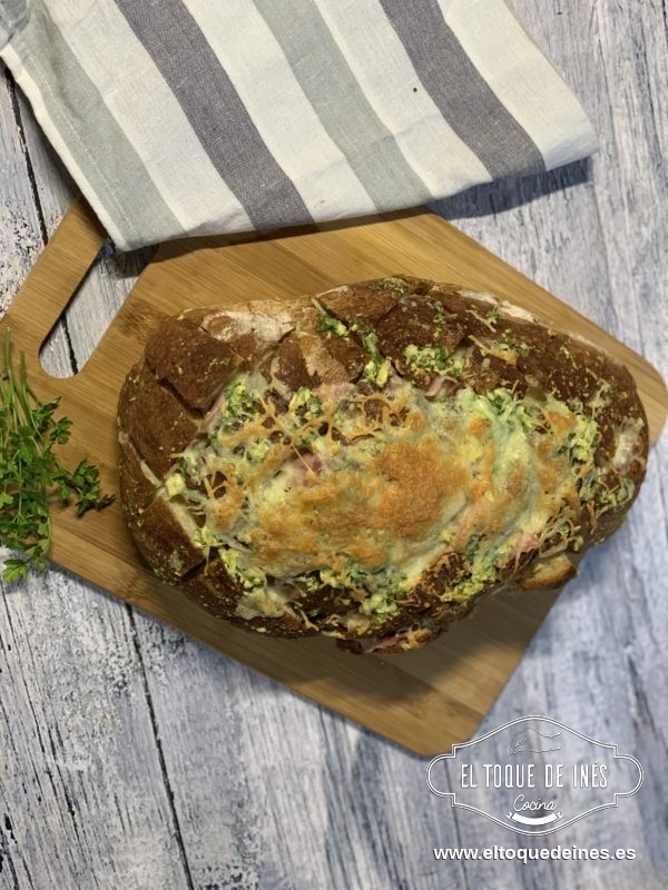 Metemos al horno precalentado a 180º con calor arriba y abajo unos 10 minutos.