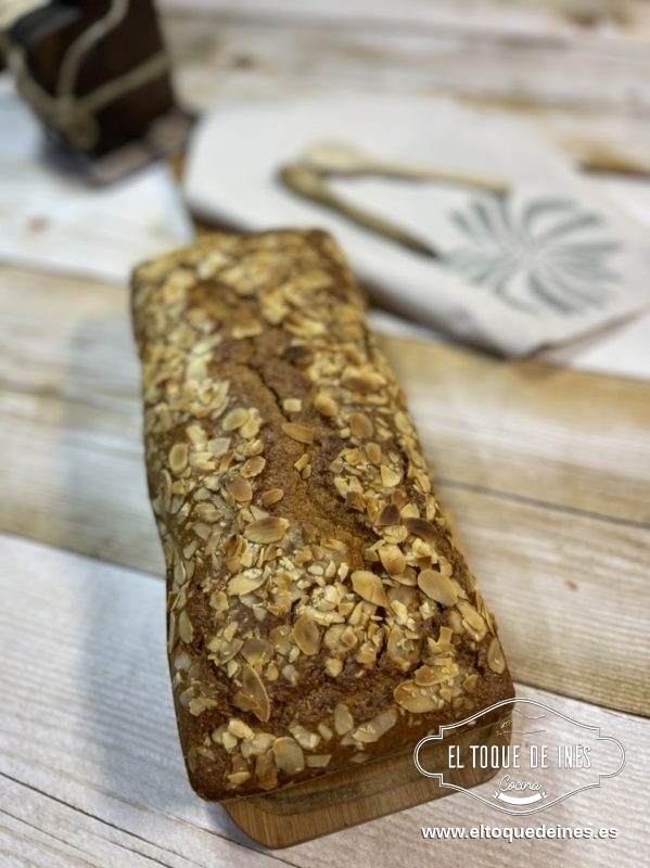 Una vez horneado sacamos y dejamos enfriar esperando para desmoldarlo.