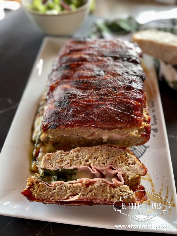 Y solo queda que finalice el tiempo y disfrutar acompañado de ensalada, patatas fritas, cocidas, puré de patata o de arroz blanco.