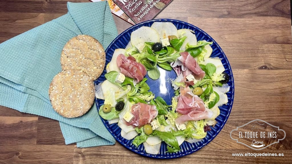Ensalada de jamón con pera 