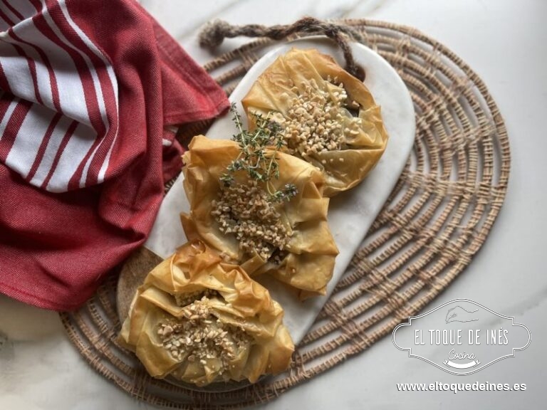 Rollitos de filo con crema de cacao