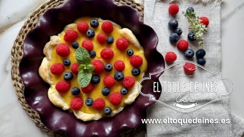 Tarta de hojaldre con lemon curd 